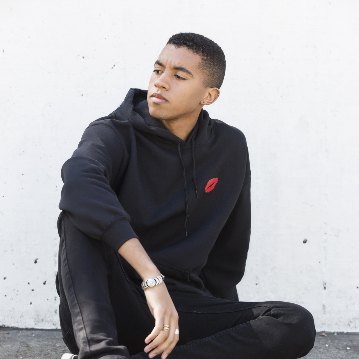finding it hard to smile black hoodie